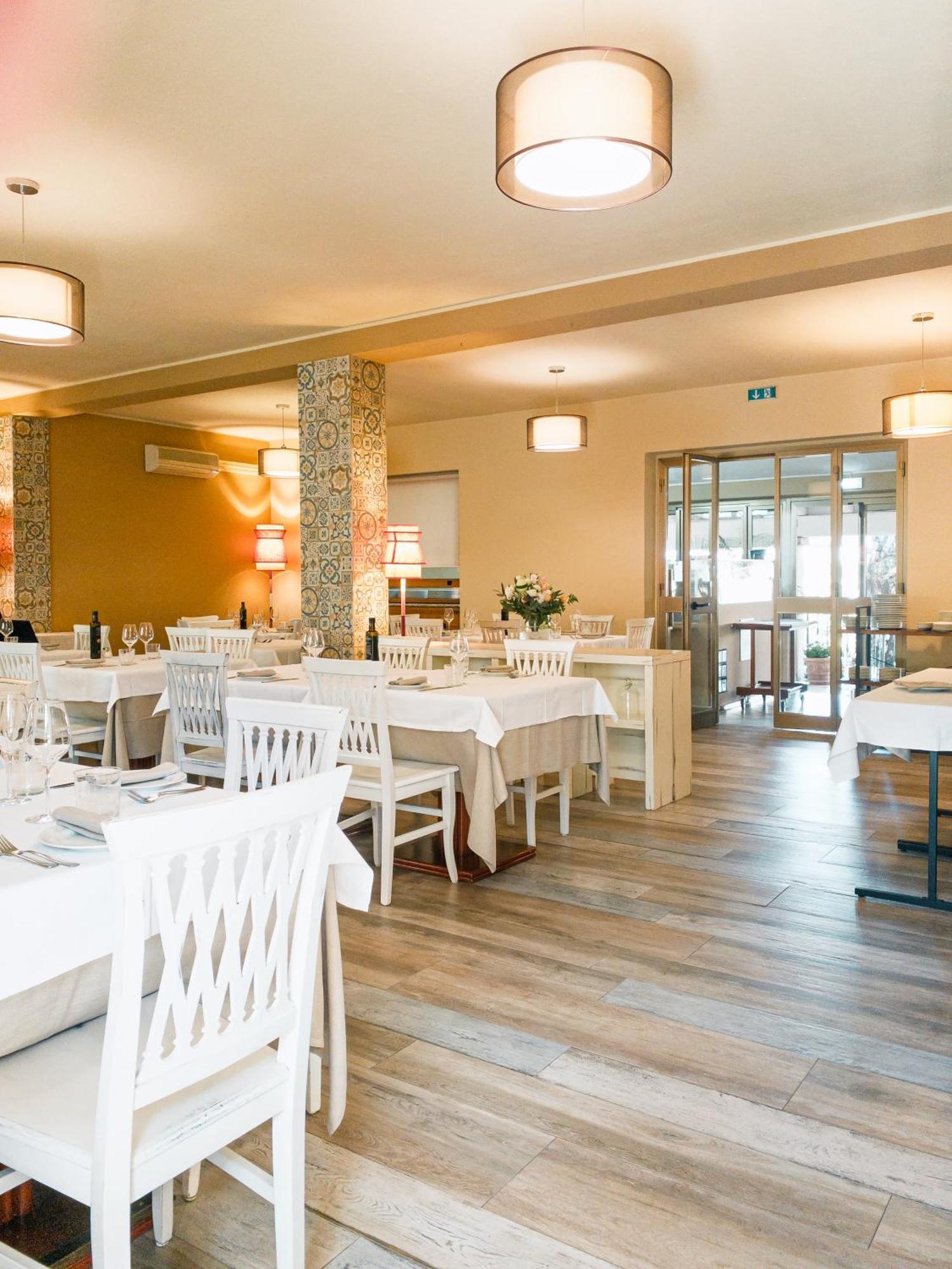 Hotel Donatella 3*